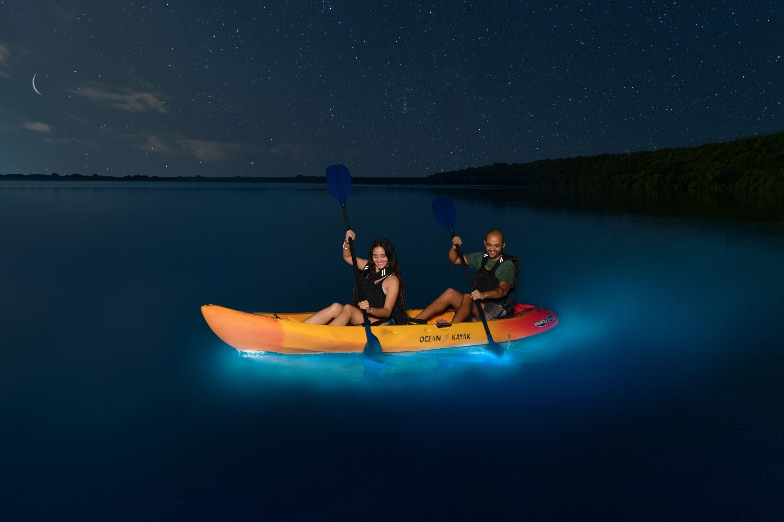 experience-the-sunset-and-plankton-bioluminescent-night-kayak-1